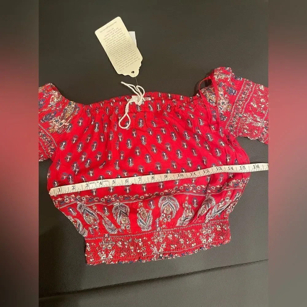 Band of Gypsies Smocked Bell Sleeve Crop Top - Picture 3 of 17